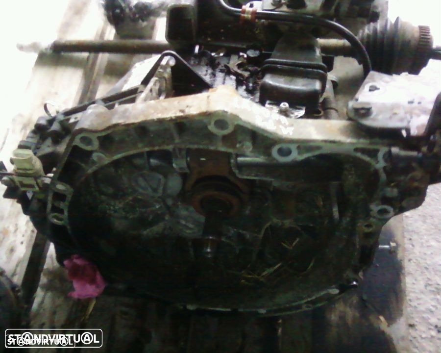 Caixa de velocidades Renault Laguna 2.2DT PK1AA037 - 1