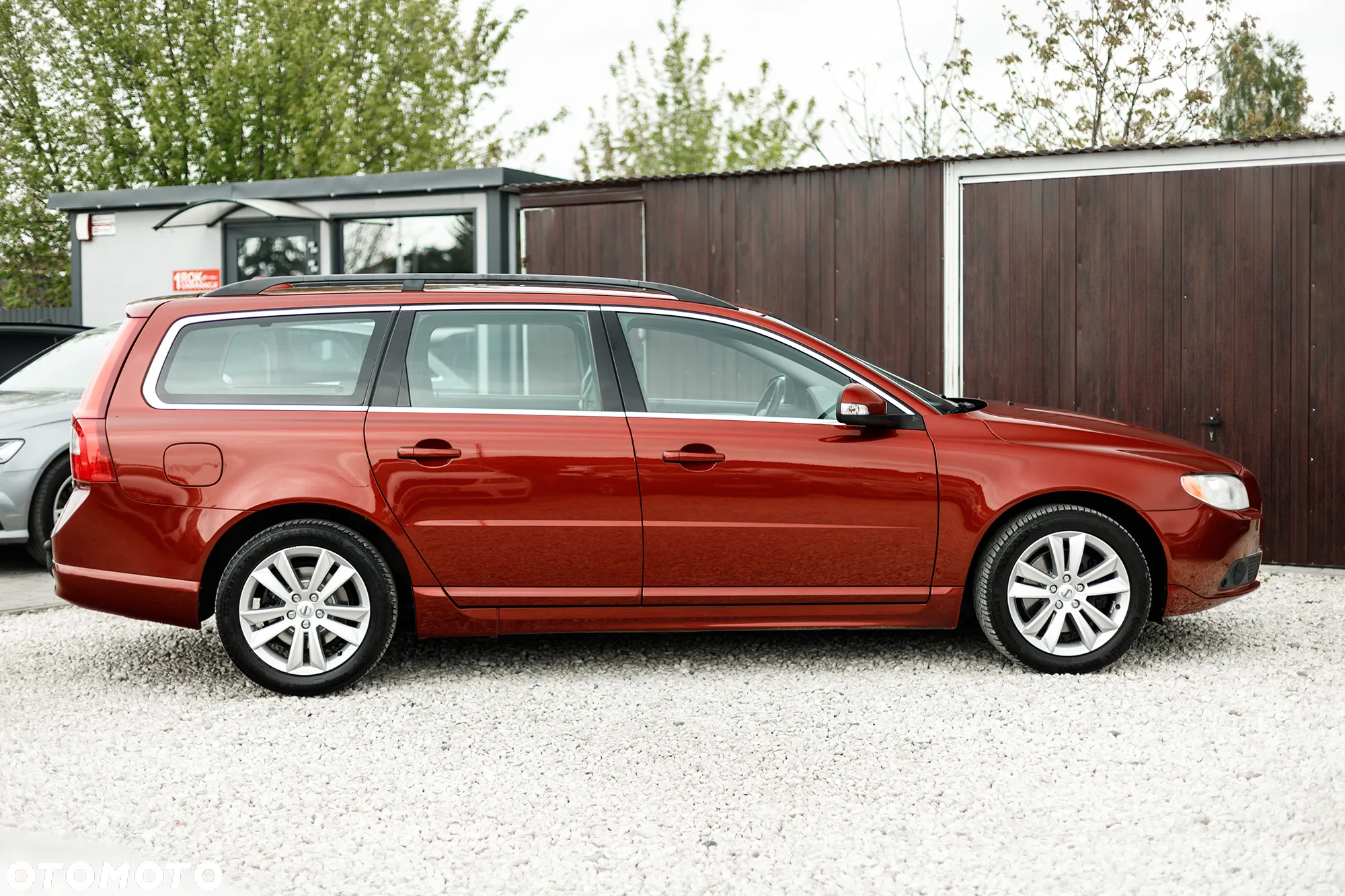 Volvo V70 2.5T Summum - 10