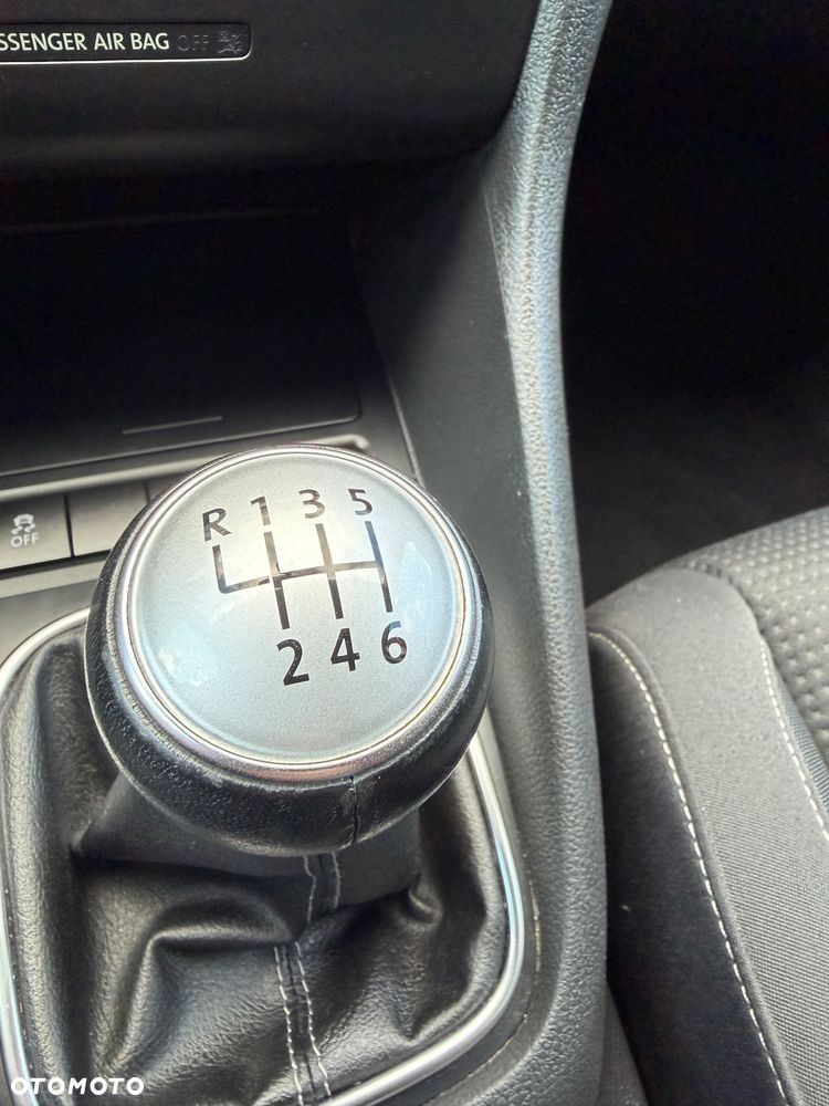 Volkswagen Golf 1.2 TSI Comfortline - 23