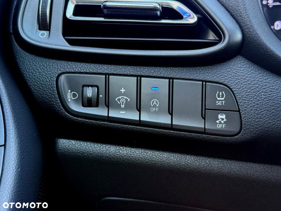 Hyundai i30 - 17