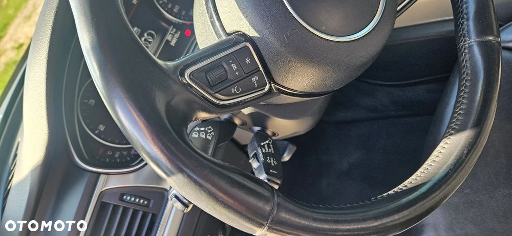 Audi A6 Avant 2.0 TDI Ultra DPF S tronic - 23