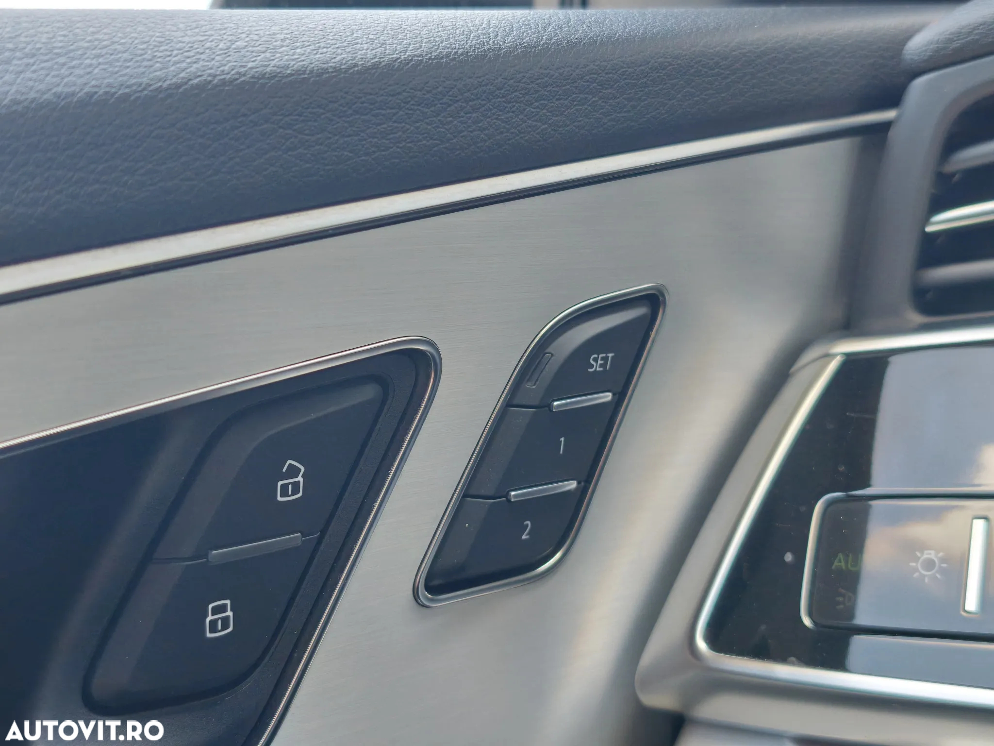 Audi Q8 55 TFSI quattro Tiptronic MHEV - 22