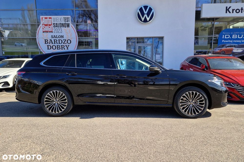 Volkswagen Passat - 4