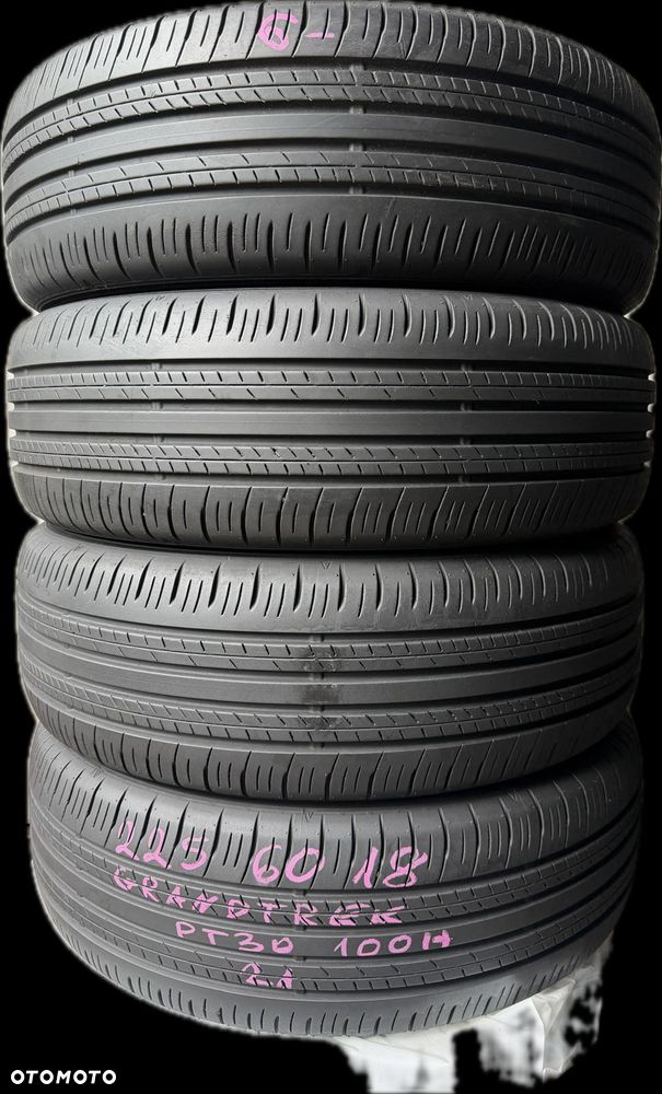 4 x 225/60R18 Dunlop Grandtrek PT30 - 1