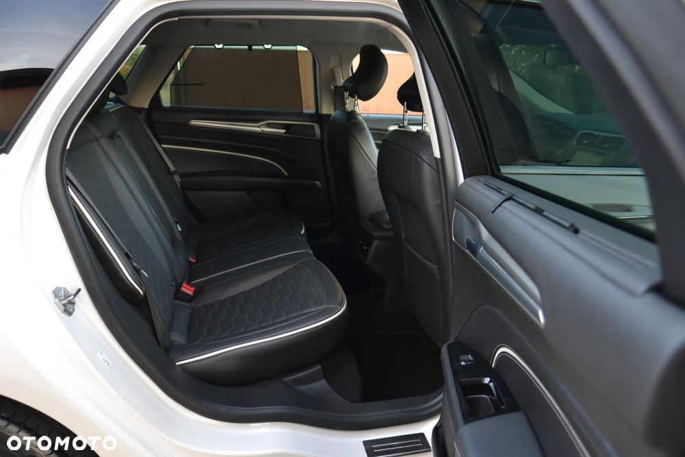 Ford Mondeo 2.0 TDCi Bi-Turbo PowerShift-Aut Vignale - 36
