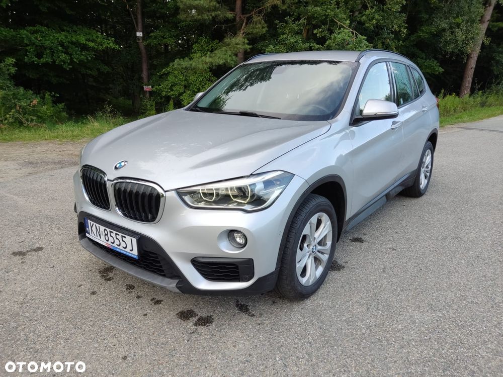 BMW X1 sDrive16d Sport Line - 1