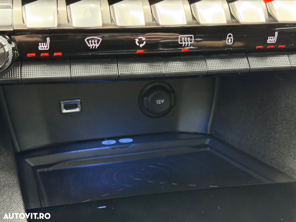 Peugeot 3008 1.2 PureTech Turbo S&S GT-Line - 35