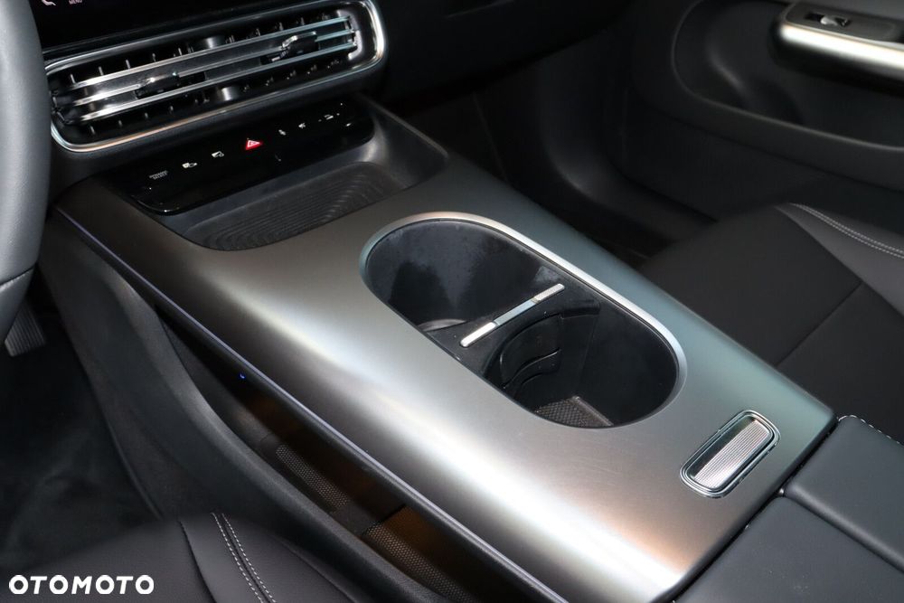 Mercedes-Benz CLA 200 mHEV 8G-DCT - 14