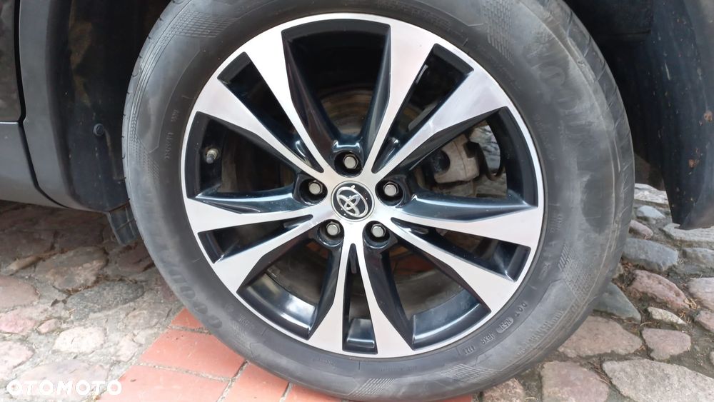 Toyota RAV4 2.2 D-4D Premium - 13