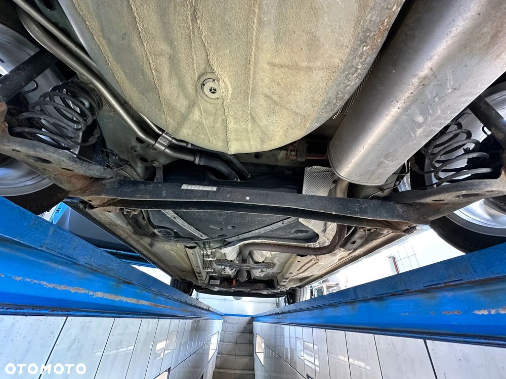 Ford Fiesta 1.25 Ghia - 30