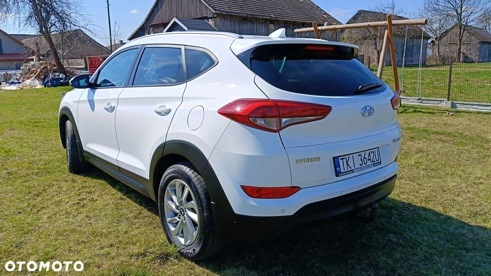 Hyundai Tucson 1.7 CRDI BlueDrive Style 2WD - 3