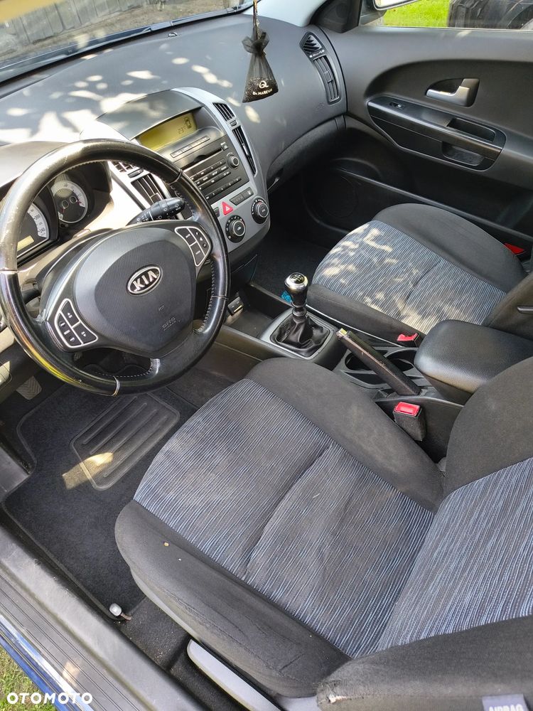 Kia Ceed 1.6 Crdi Comfort + - 9