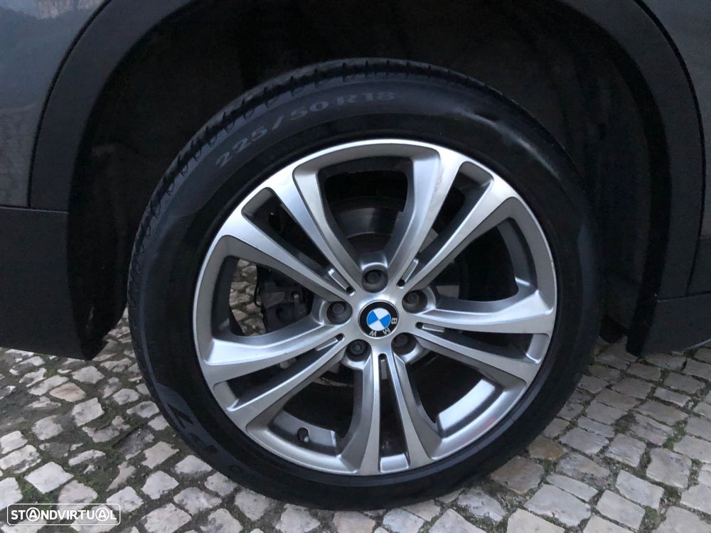 BMW X1 18 d sDrive xLine - 12
