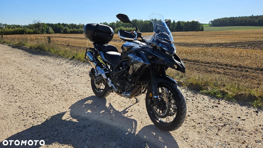 Benelli TRK 502X - 17