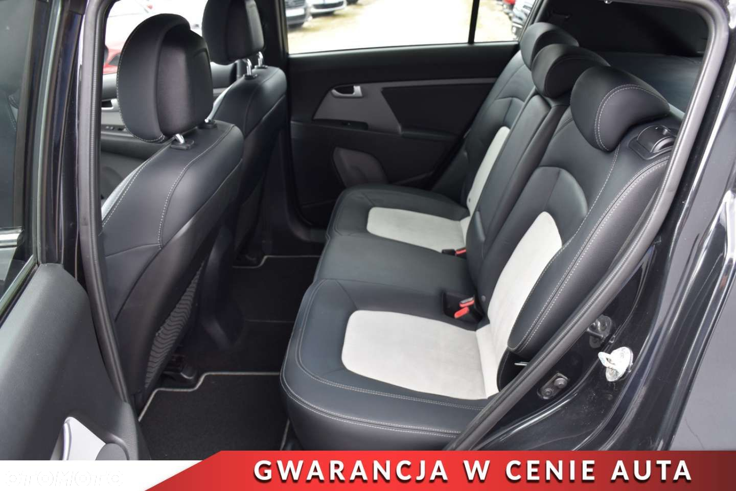 Kia Sportage 1.7 CRDI 2WD Dream-Team Edition - 12