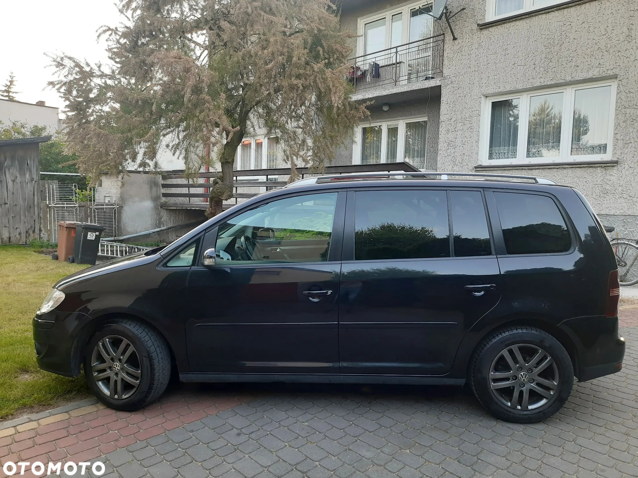 Volkswagen Touran 2.0 TDI DSG United - 5