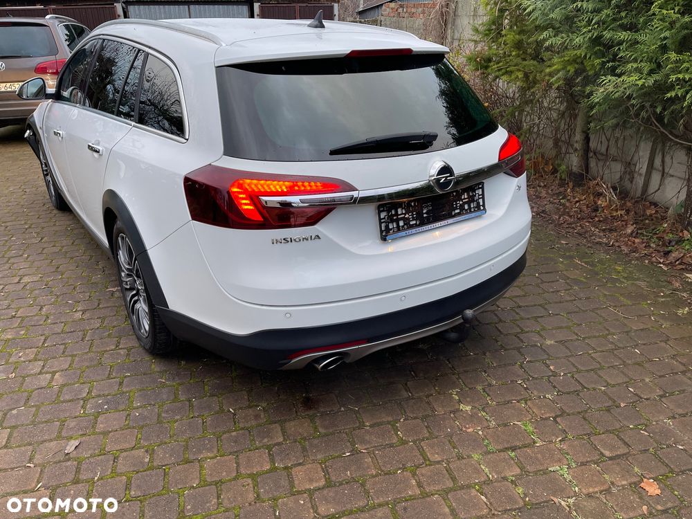 Opel Insignia 2.0 CDTI 4x4 ecoFLEX Start/Stop Business Innovation - 24