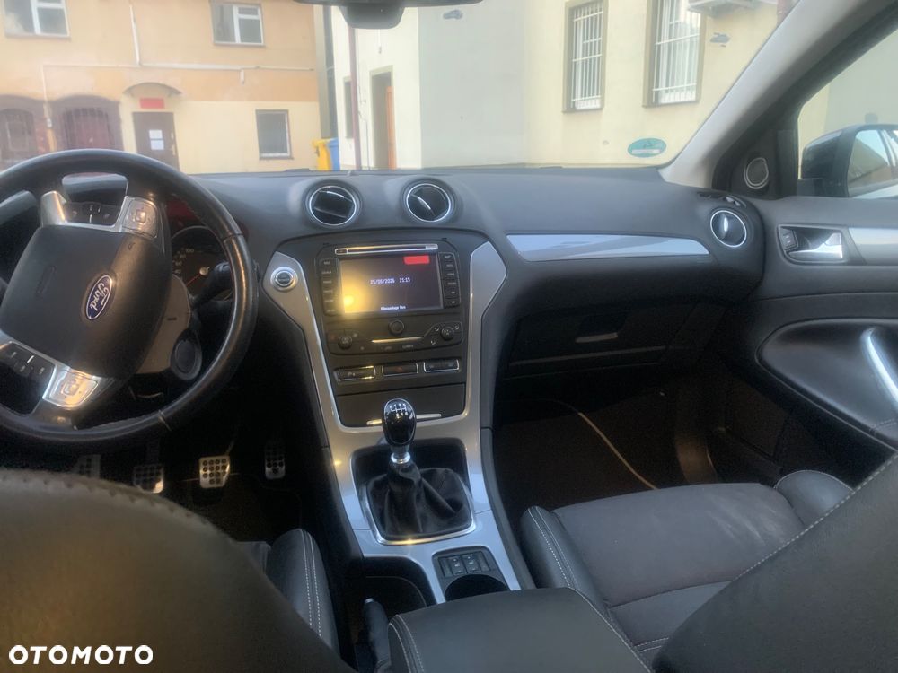 Ford Mondeo 2.0 TDCi Champions Edition - 5