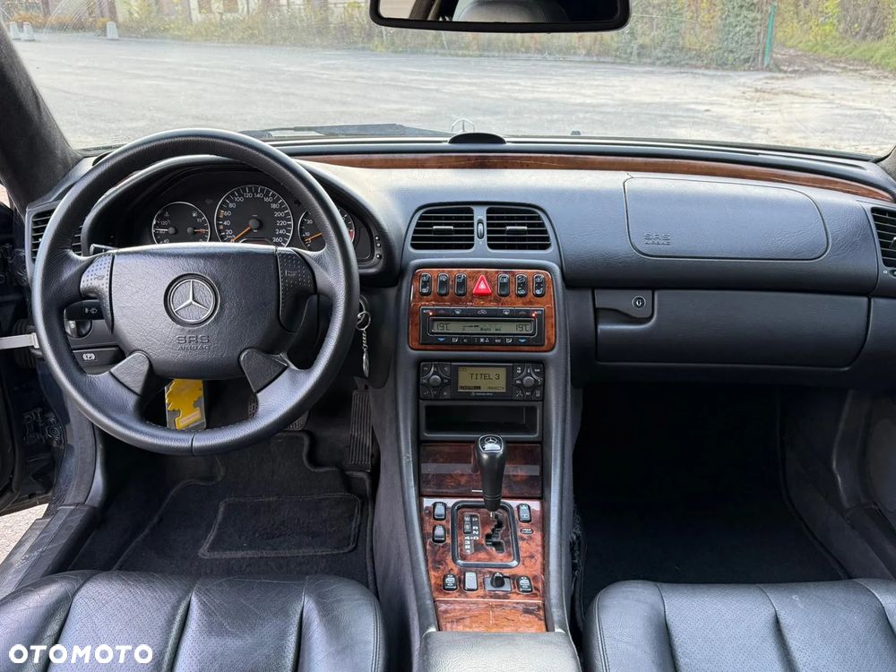 Mercedes-Benz CLK - 7