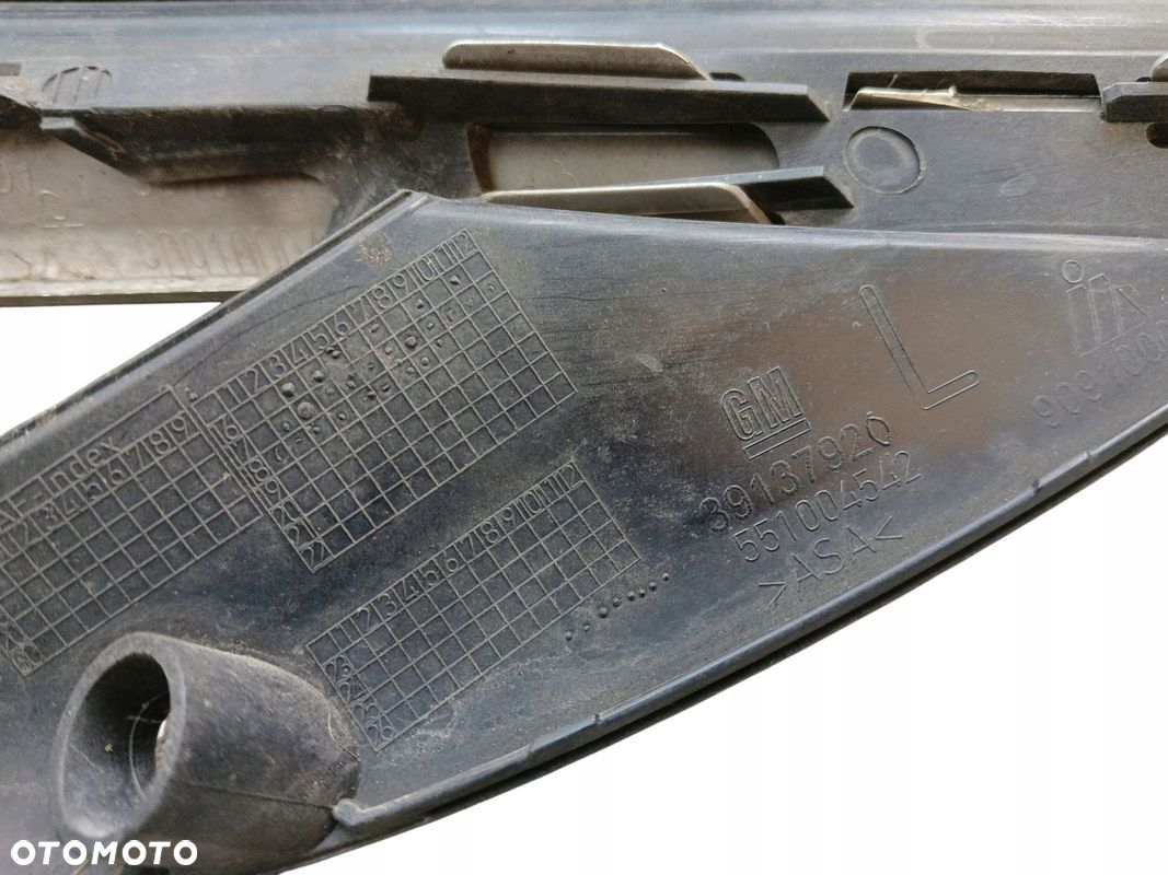 KRATKA ZDERZAKA HALOGENU LEWA CHROM OPEL INSIGNIA B (17-20) 39137920 - 3