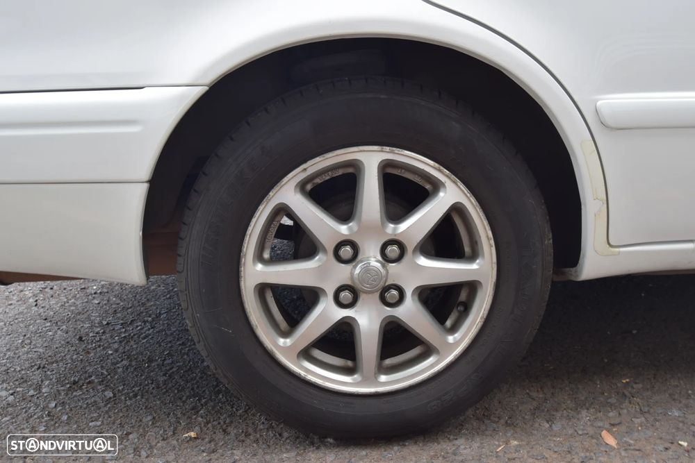 Toyota Corolla S/D 1.4 Sol - 16