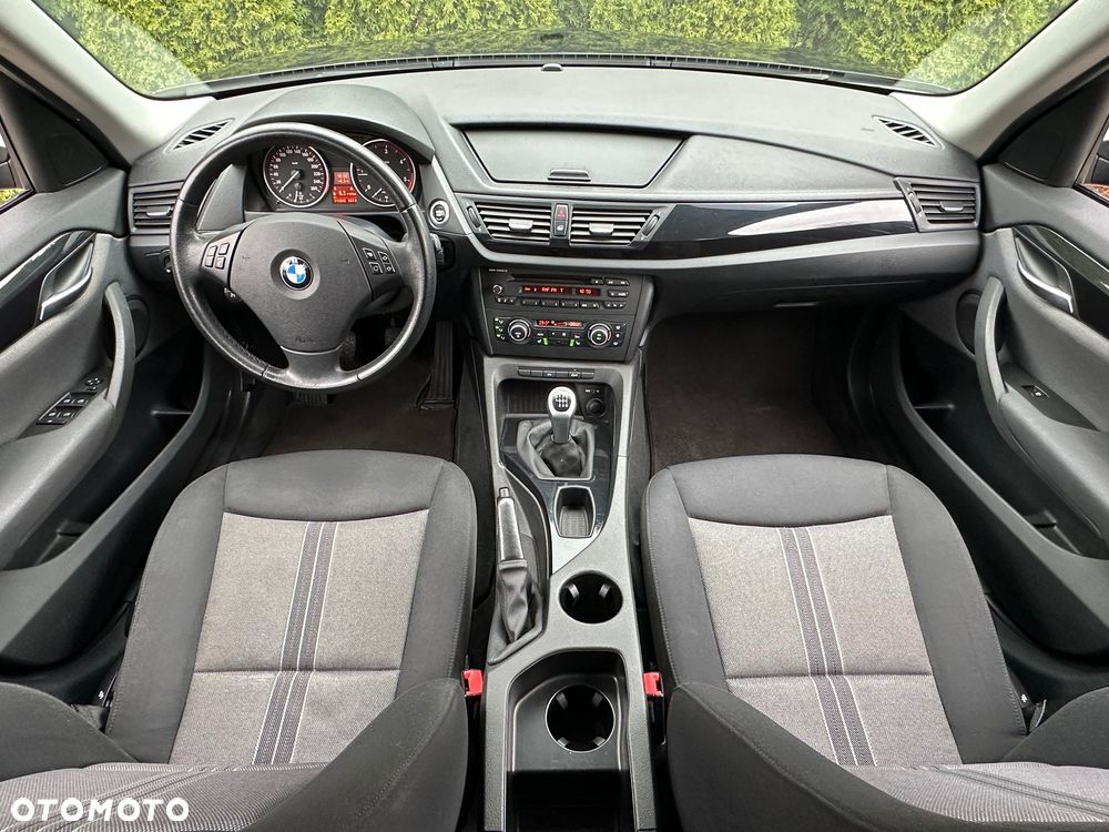 BMW X1 sDrive20d - 12