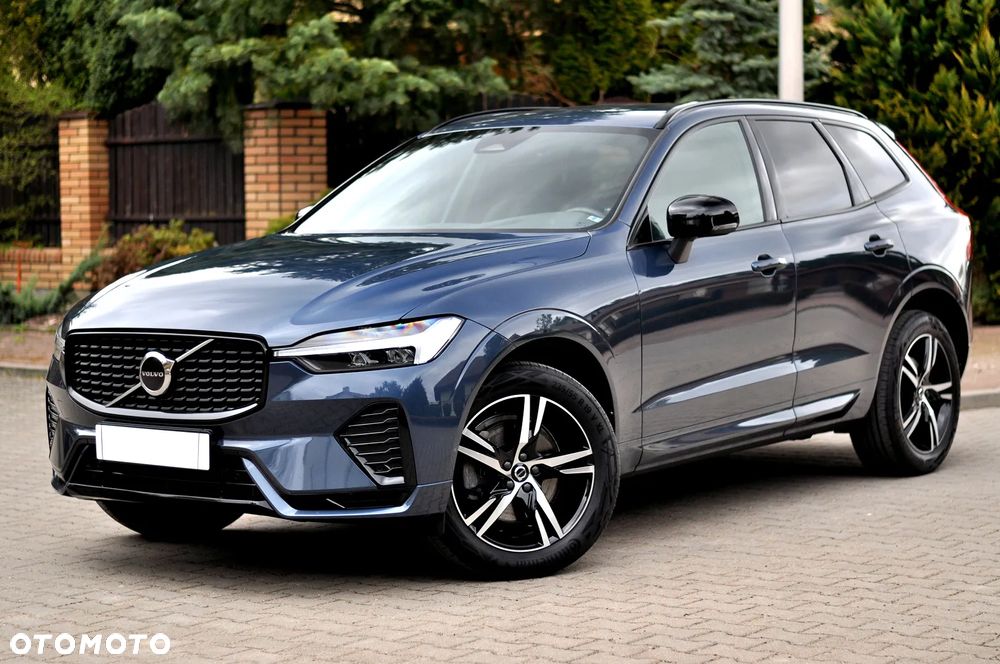 Volvo XC 60 B4 D Plus Dark - 11