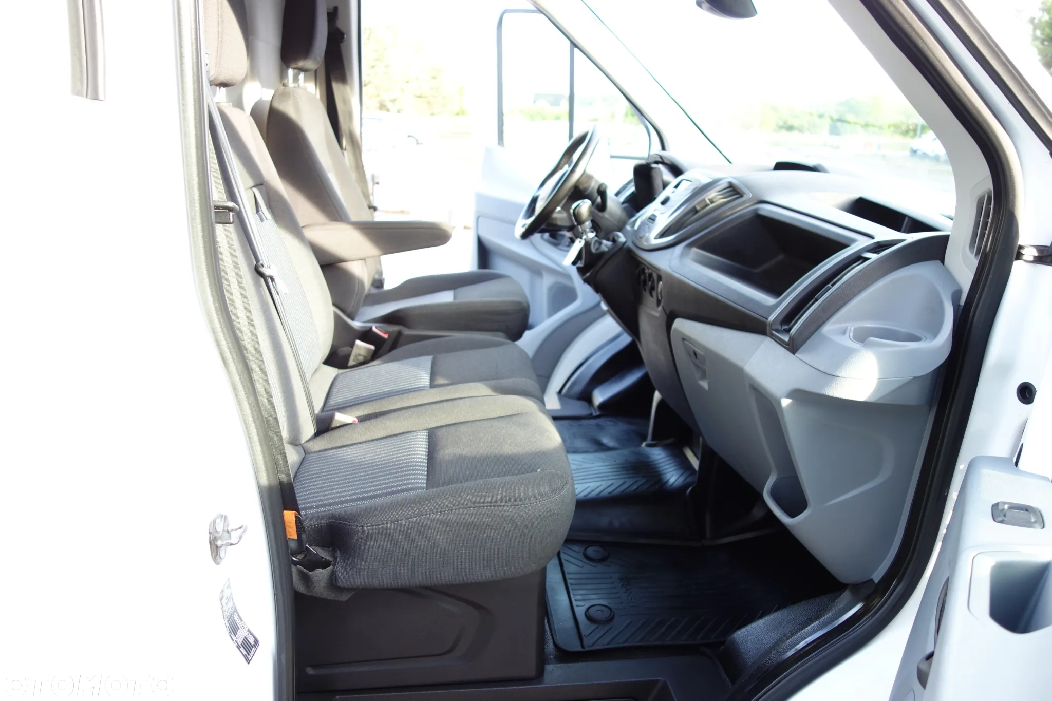Ford Transit L3H2  Ecoblue 130 KM  Klima Webasto - 7
