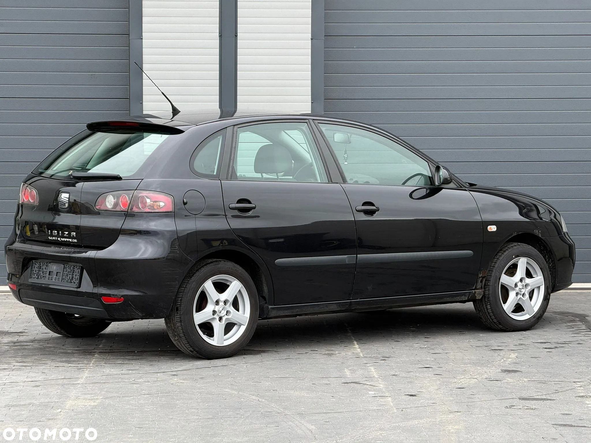 Seat Ibiza SC 1.4 16V Sport - 8