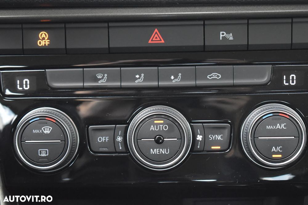 Volkswagen T-ROC 2.0 TDI DSG Design - 29