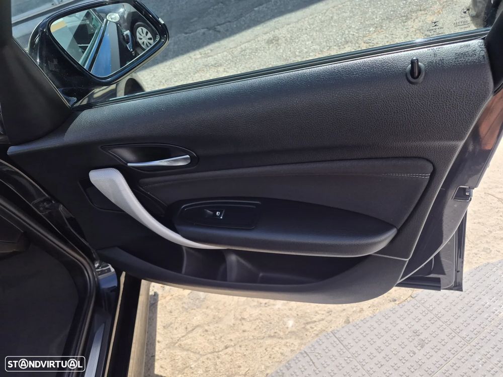 BMW 116 i Pack M - 32