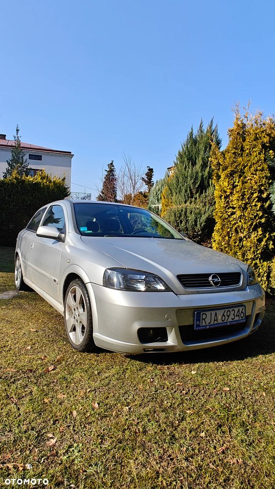 Opel Astra 1.8 Sport - 10