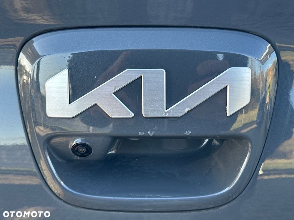 Kia Rio - 10