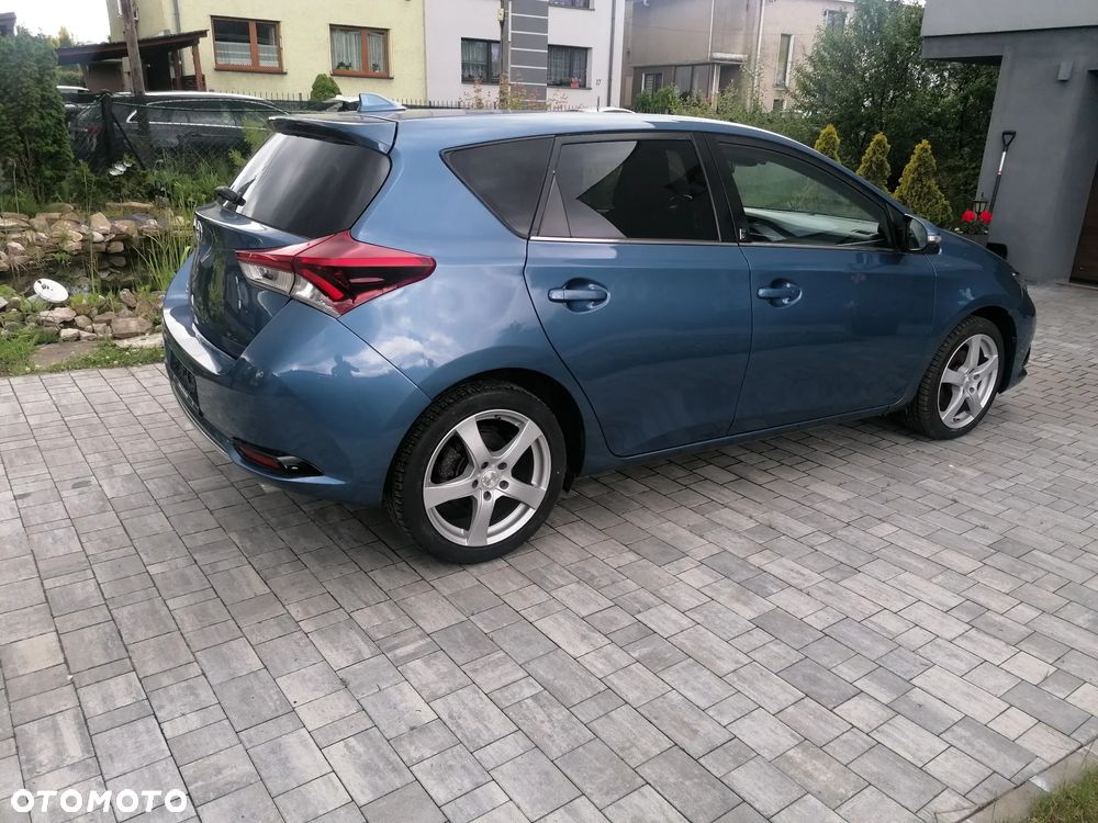 Toyota Auris 1.2 T Prestige - 6