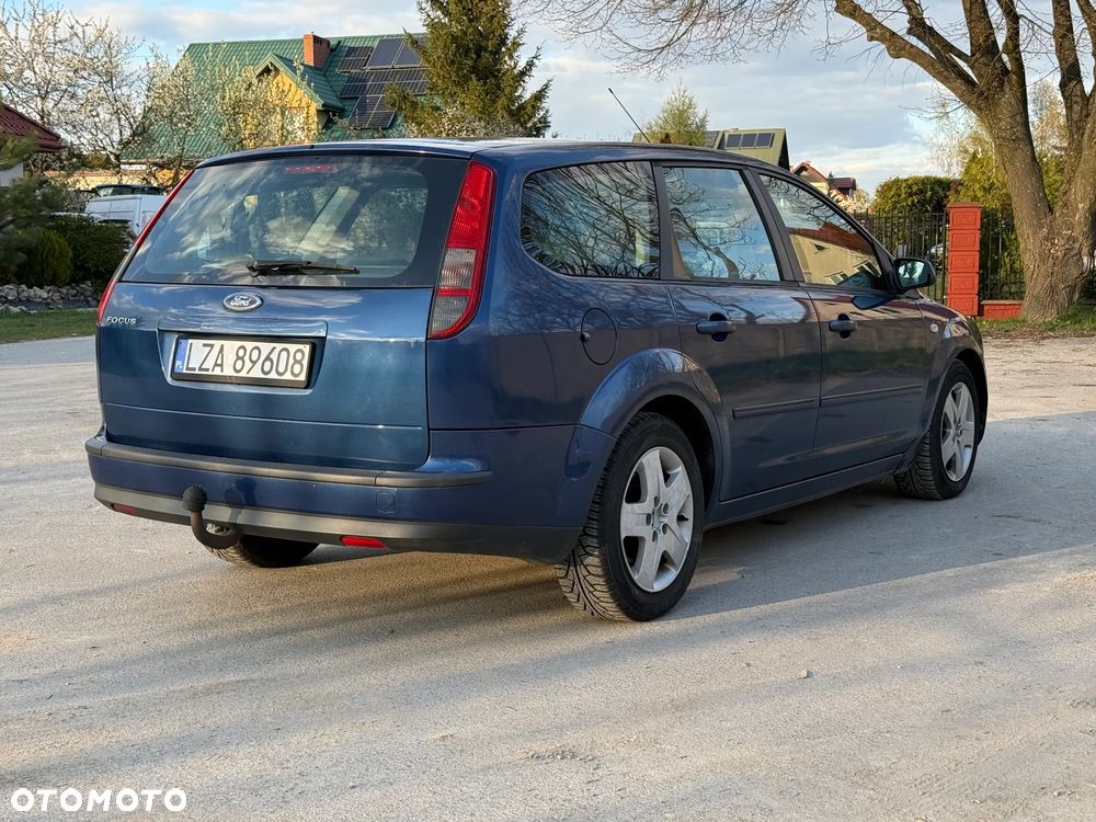 Ford Focus 2.0 TDCi DPF Sport - 4