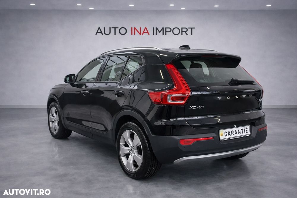Volvo XC 40 D3 AWD Momentum - 4