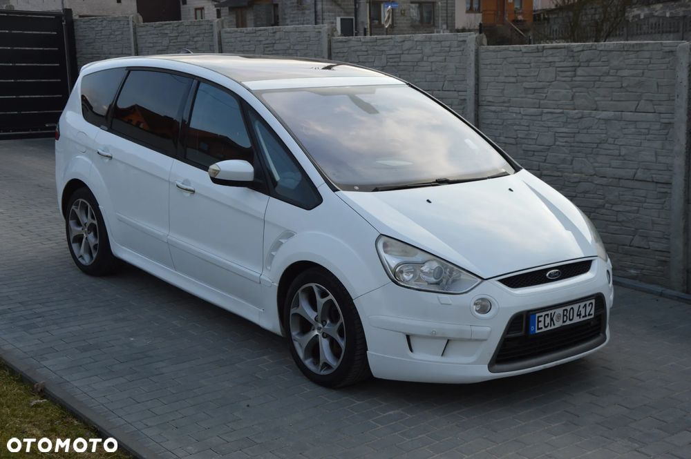 Ford S-Max - 19