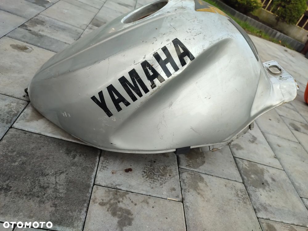 Bak, zbiornik paliwa Yamaha Thundercat 600 - 1