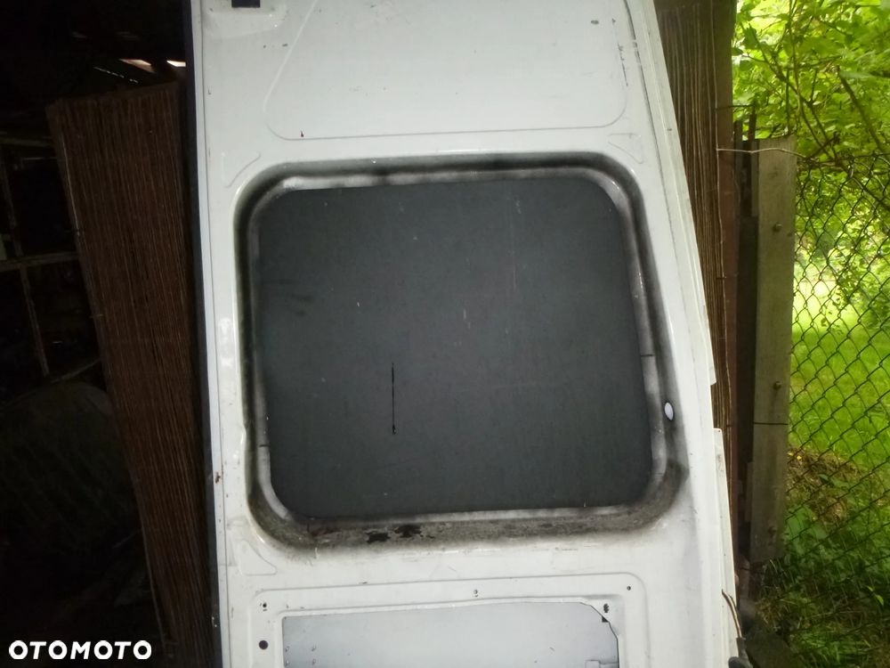 DRZWI TYLNE LEWE RENAULT MASTER III NISSAN  NV400  WYSOKIE Z SZYBĄ - 5