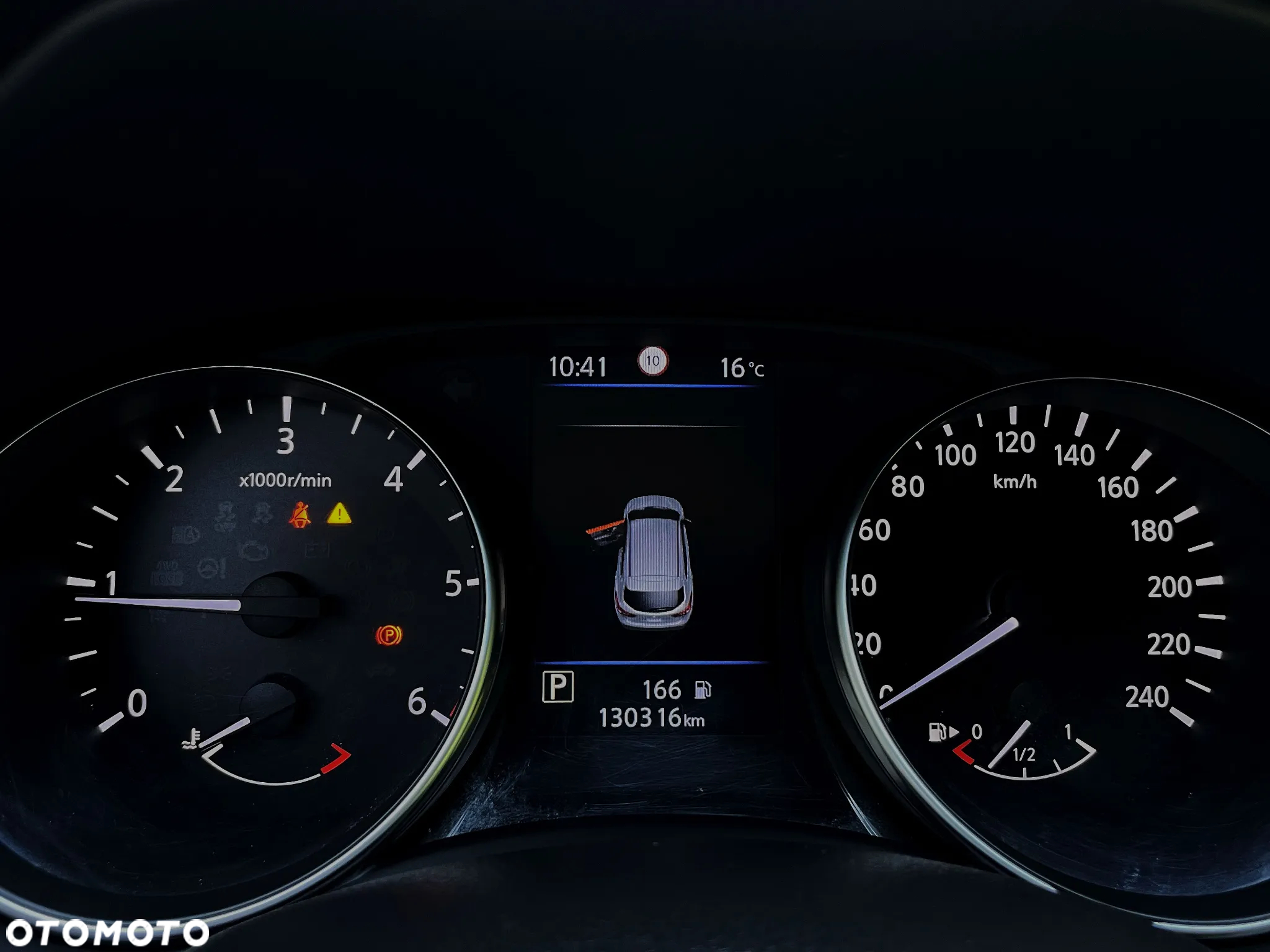 Nissan Qashqai 1.5 dCi DCT TEKNA - 21