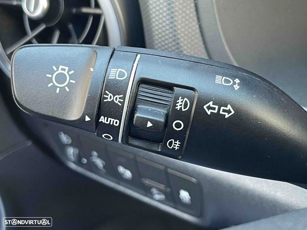 Hyundai Kauai 1.0 T-GDi Premium - 38
