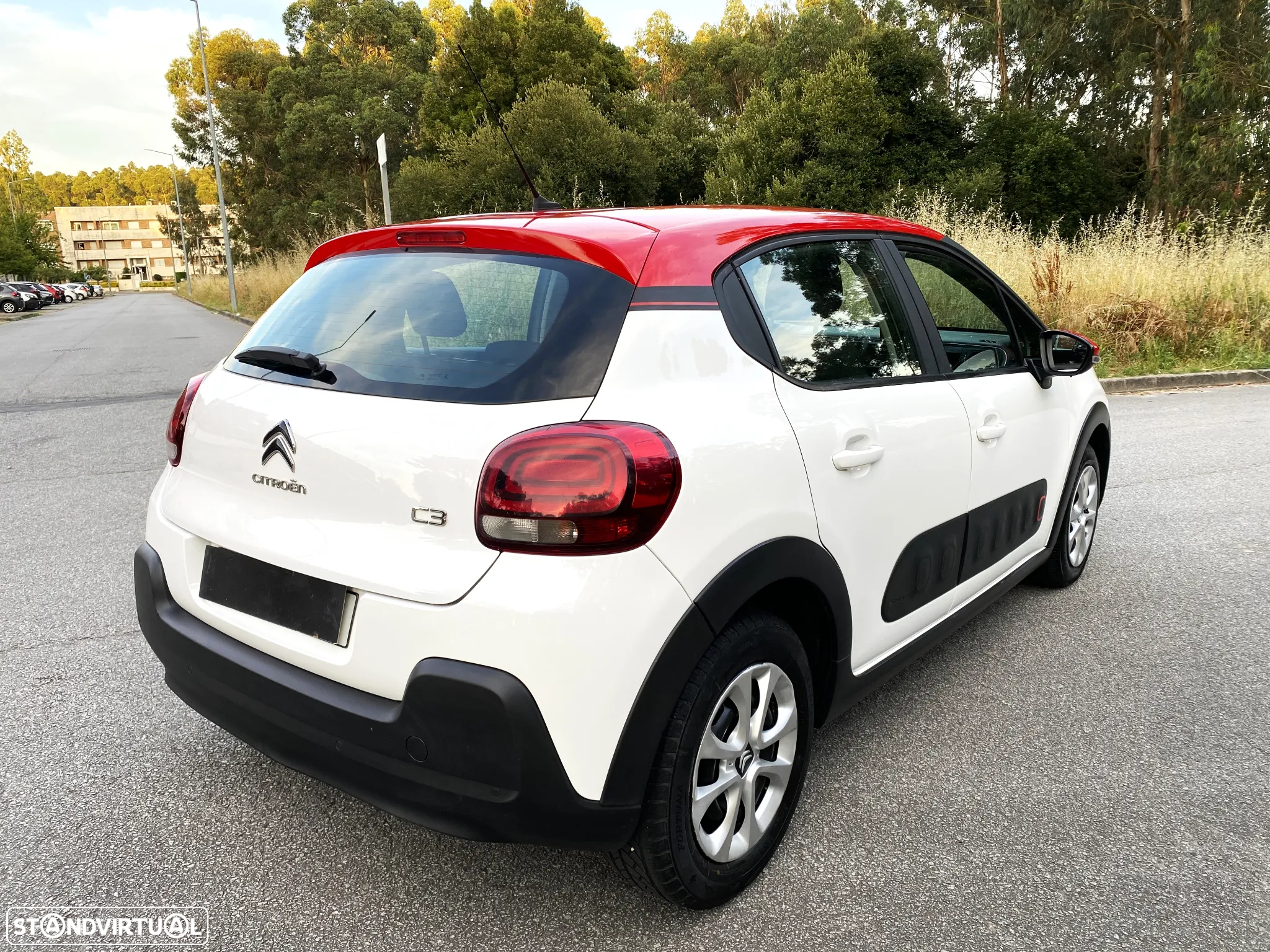 Citroën C3 1.2 PureTech Shine - 7