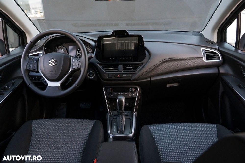 Suzuki S-Cross - 6