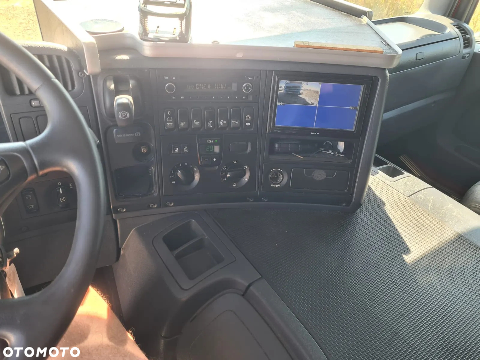 Scania P320 EURO6 20EUROPALET KONTENER IZOTERMICZNY Z REGULACJĄ WYSOKOŚCI - 22