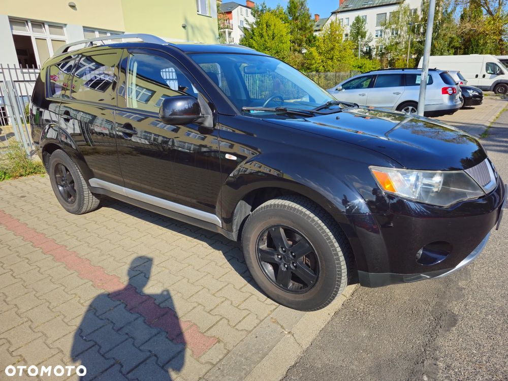 Mitsubishi Outlander 2.0 DID Invite - 1