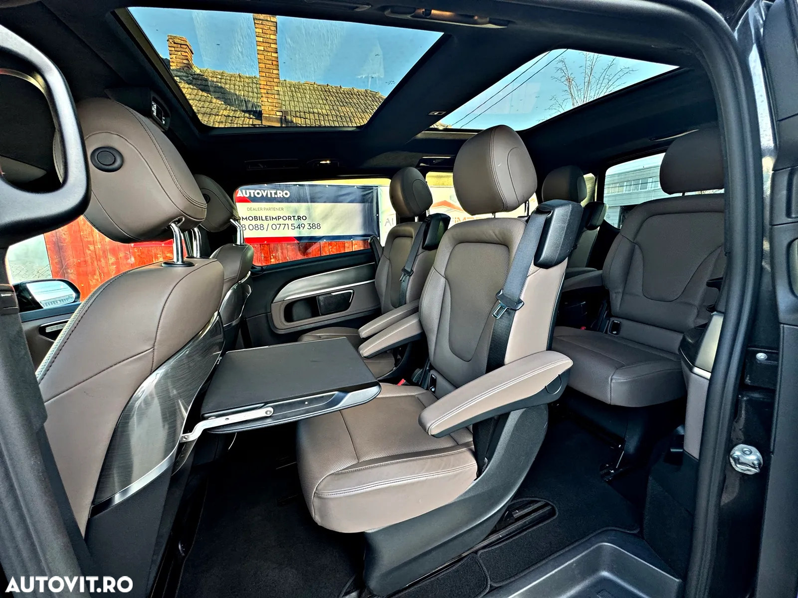 Mercedes-Benz V 300 d lang 4Matic 9G-TRONIC Exclusive Edition - 6