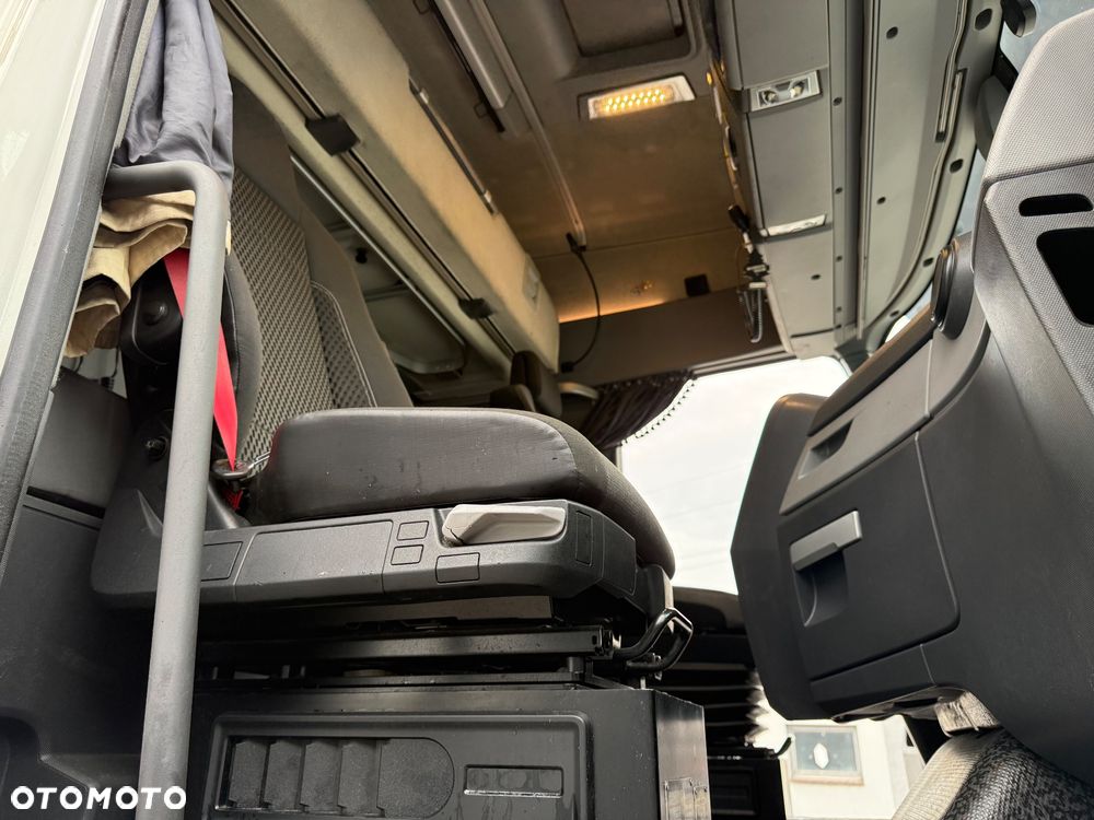 Renault T 480 HIGH CAB Standard - 13