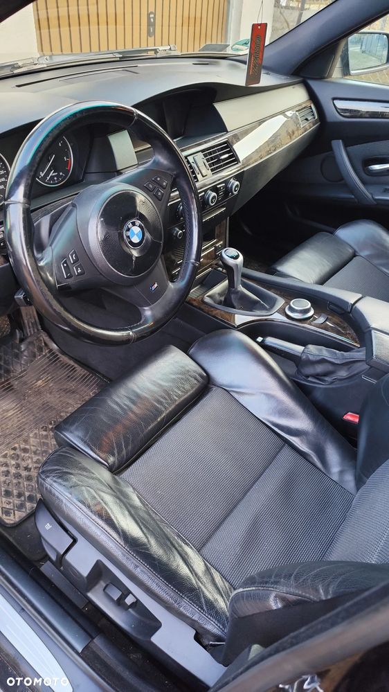 BMW Seria 5 520d Edition Exclusive - 11