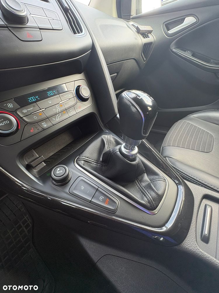 Ford Focus 1.5 TDCi Titanium - 5