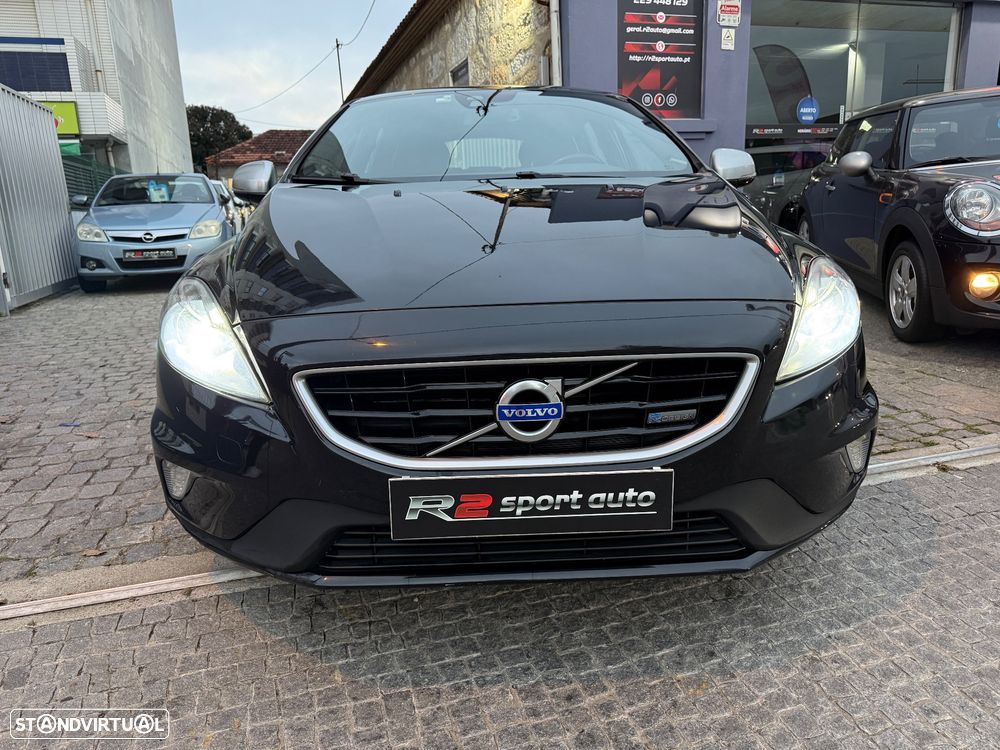 Volvo V40 D2 R Design - 3